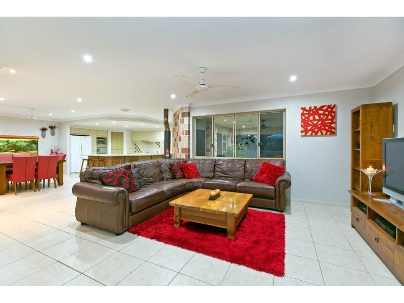 1 Hanlin Place, Victoria Point QLD 4165