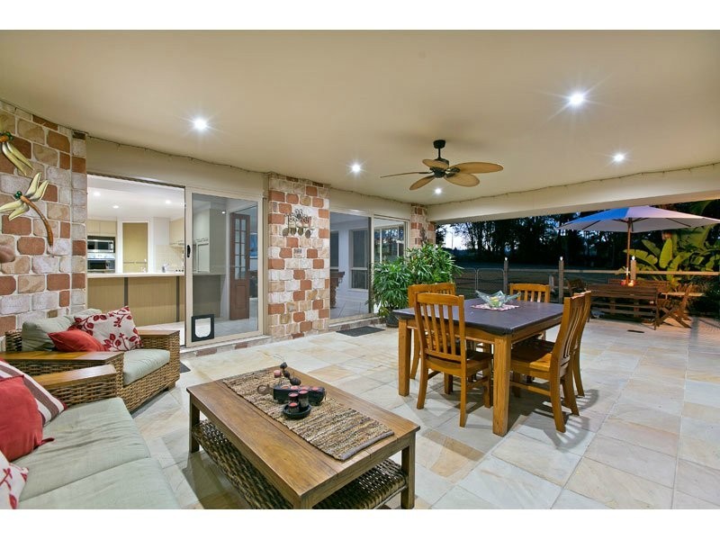 1 Hanlin Place, Victoria Point QLD 4165