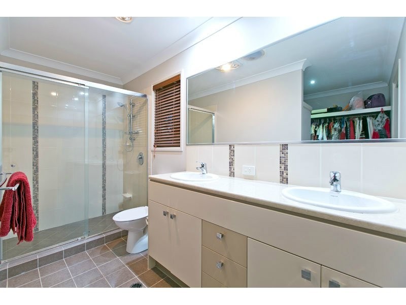 1 Hanlin Place, Victoria Point QLD 4165