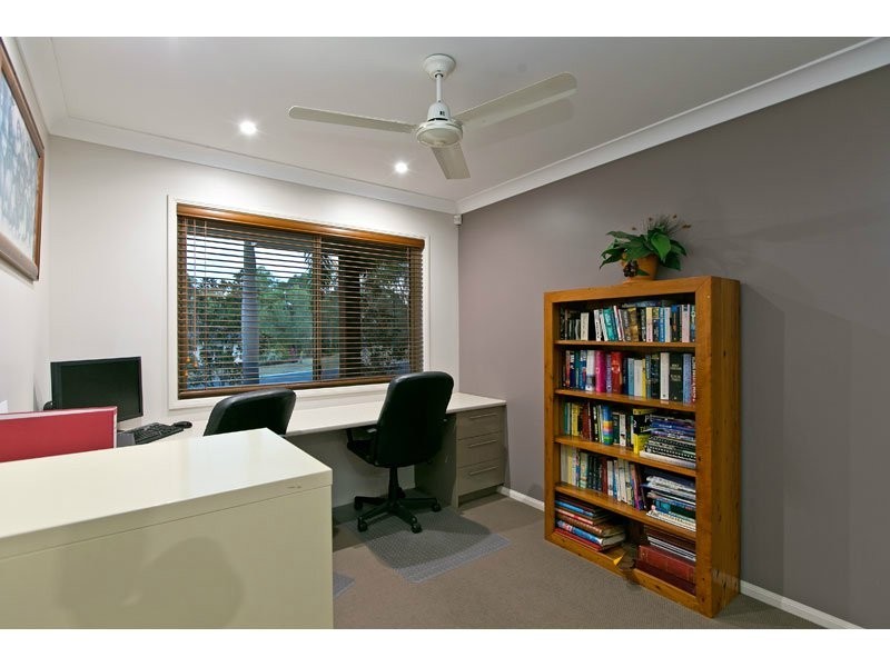 1 Hanlin Place, Victoria Point QLD 4165