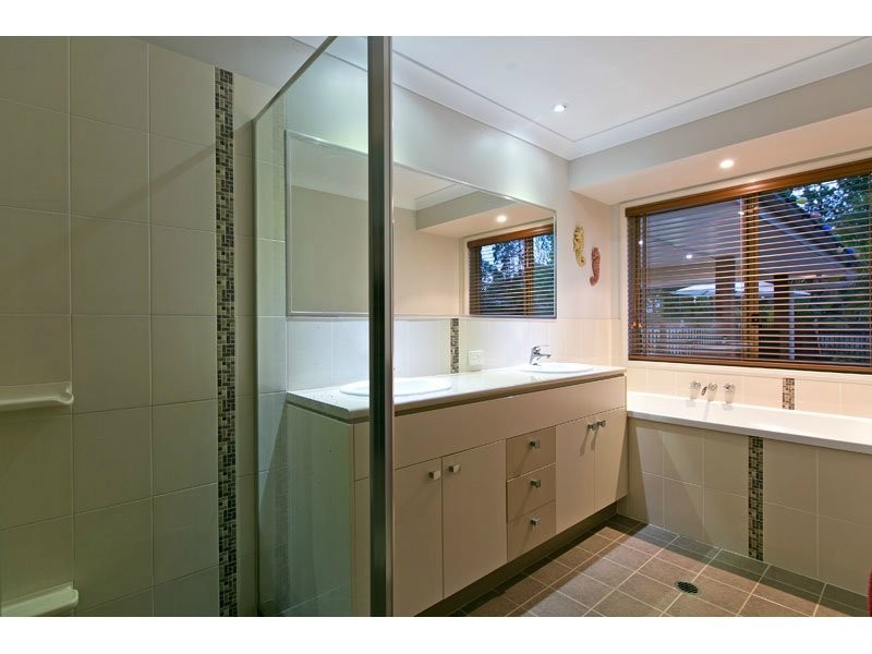 1 Hanlin Place, Victoria Point QLD 4165