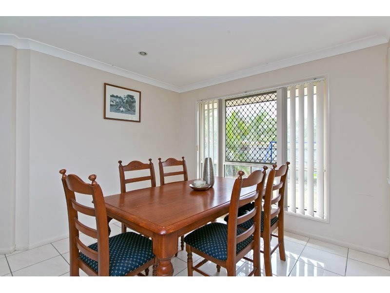 7 Cobby Court, Redland Bay QLD 4165