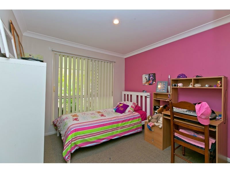 7 Cobby Court, Redland Bay QLD 4165