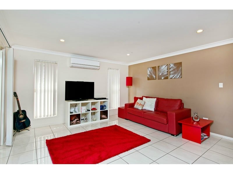 7 Cobby Court, Redland Bay QLD 4165