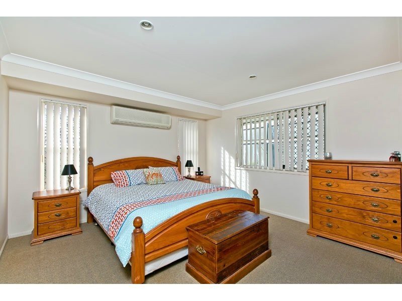 7 Cobby Court, Redland Bay QLD 4165