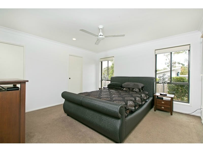 8 Hoop Pine Street, Mount Cotton QLD 4165