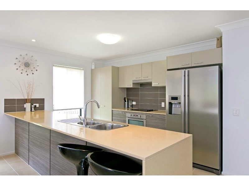 8 Hoop Pine Street, Mount Cotton QLD 4165