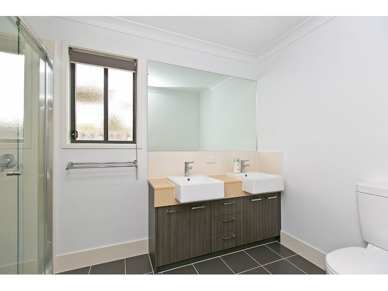 8 Hoop Pine Street, Mount Cotton QLD 4165