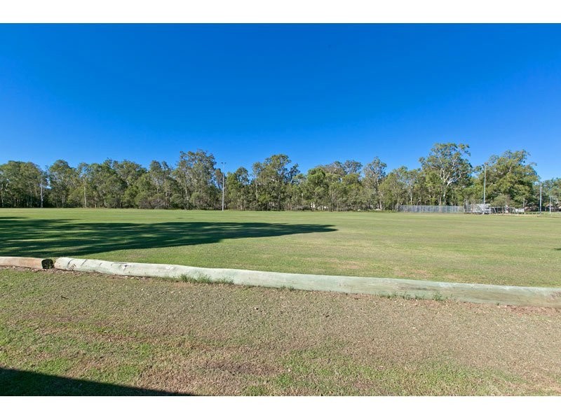 2/52 Frank St, Thorneside QLD 4158