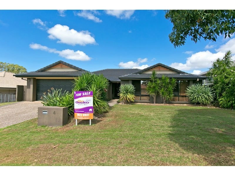 4 Foote Street, Redland Bay QLD 4165