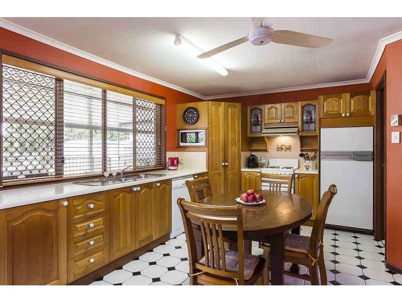 52 Prescoter Drive, Victoria Point QLD 4165