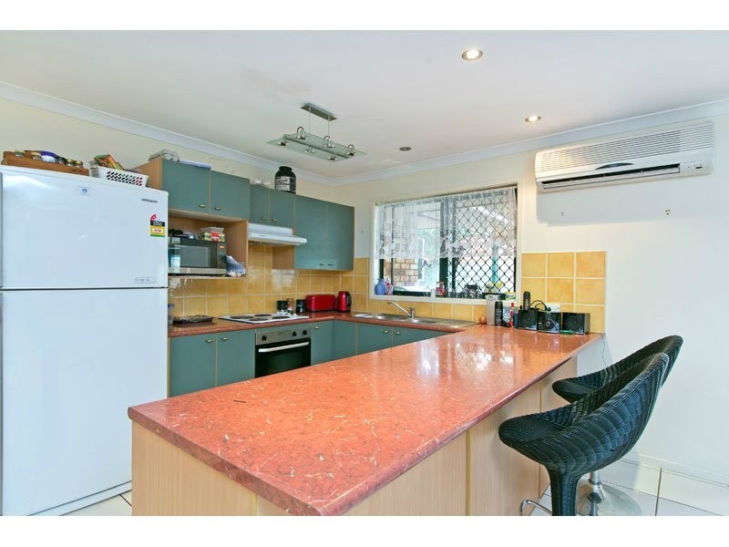 7 Lucy Court, Ormiston QLD 4160