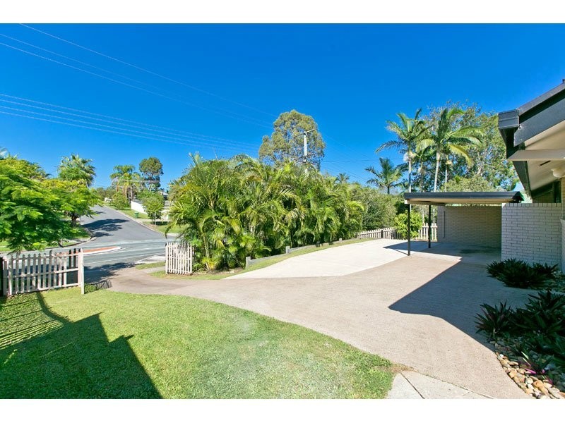 82 Cumberland Drive, Alexandra Hills QLD 4161