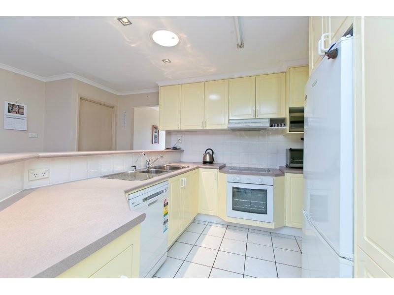 9 Darren Close, Victoria Point QLD 4165