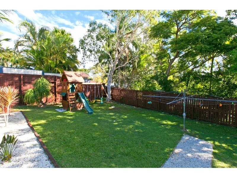 24 Mergowie Drive, Cleveland QLD 4163