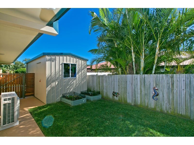 4 Veitch Close, Wellington Point QLD 4160