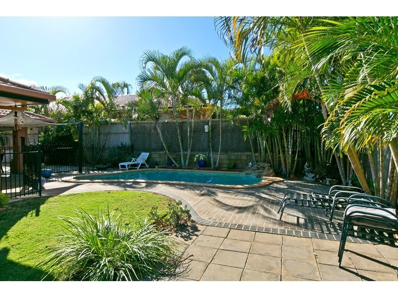19 Attenborough Circuit, Redland Bay QLD 4165