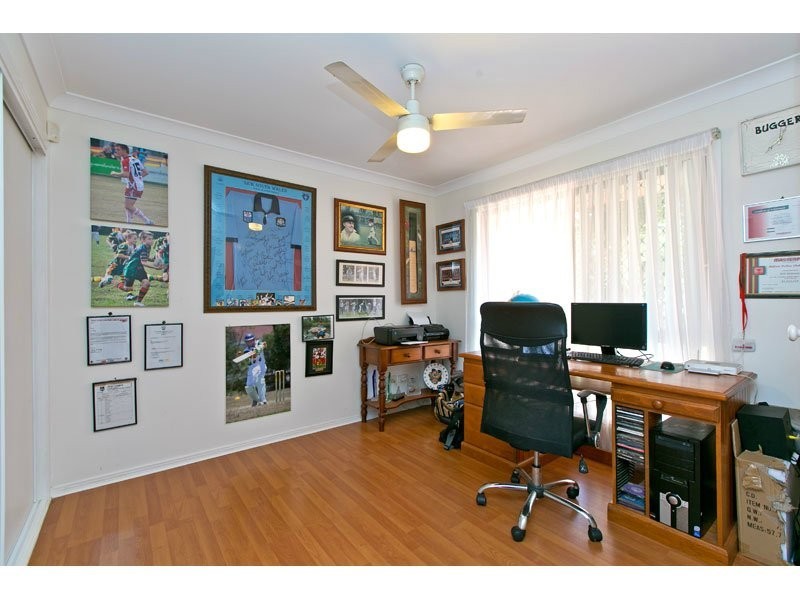 19 Attenborough Circuit, Redland Bay QLD 4165