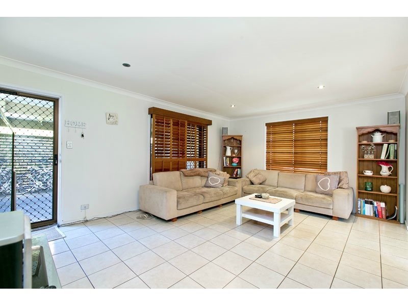 37 Werong Cres, Cleveland QLD 4163