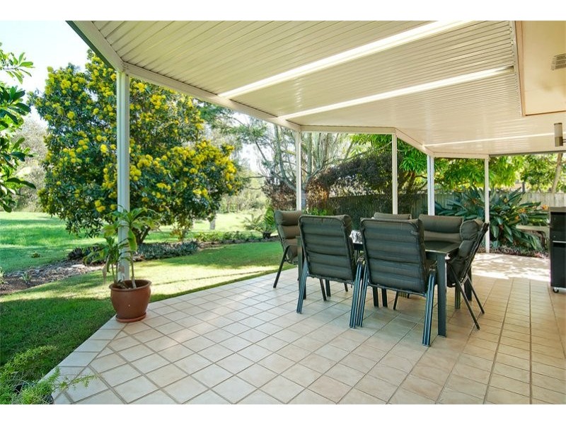 49 The Boulevard, Redland Bay QLD 4165