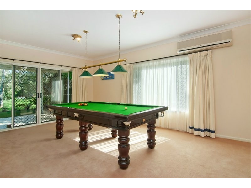 49 The Boulevard, Redland Bay QLD 4165
