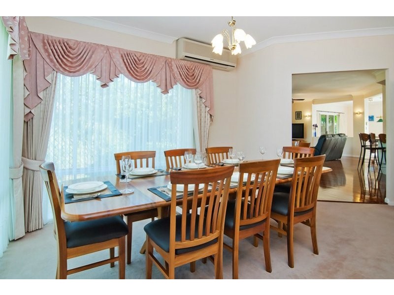 49 The Boulevard, Redland Bay QLD 4165