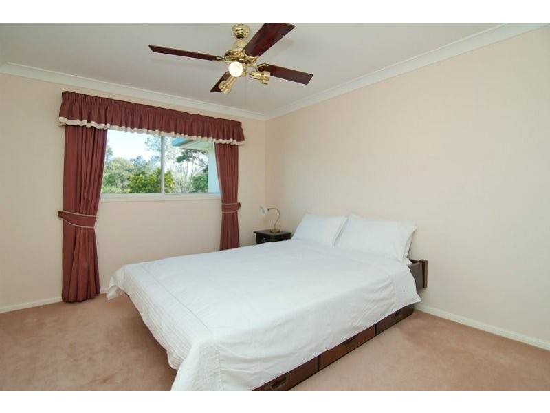 49 The Boulevard, Redland Bay QLD 4165