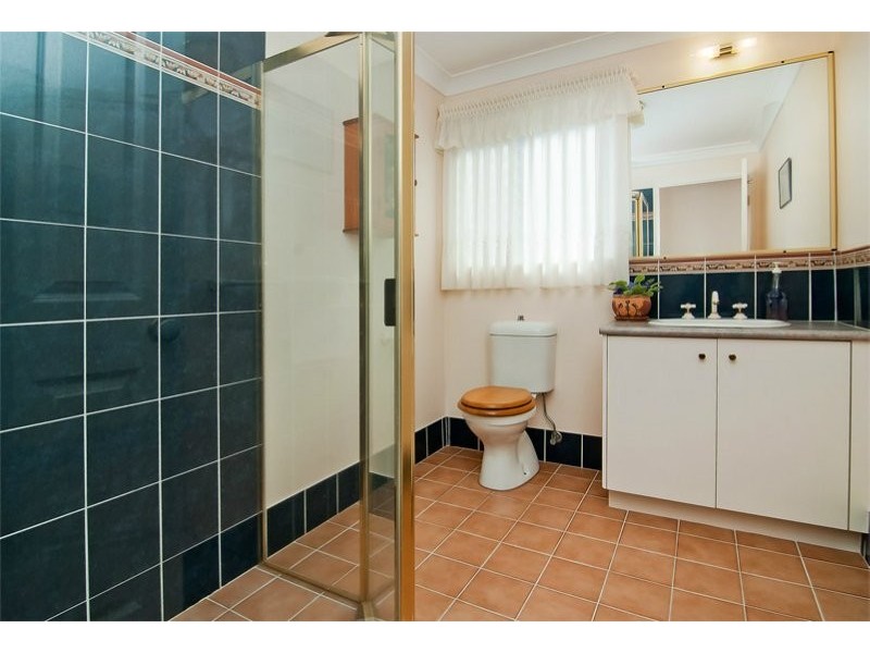 49 The Boulevard, Redland Bay QLD 4165