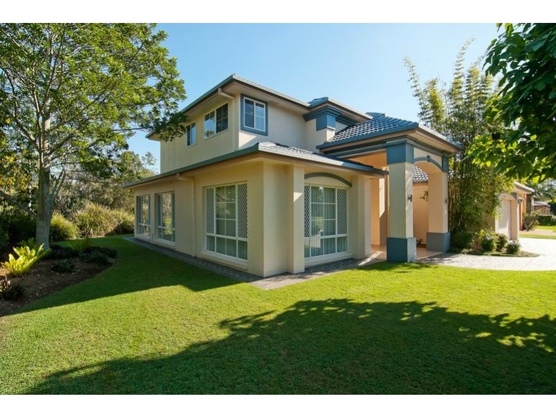 49 The Boulevard, Redland Bay QLD 4165