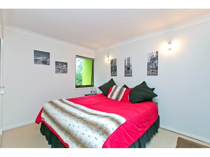 19 Jordana Court, Victoria Point QLD 4165