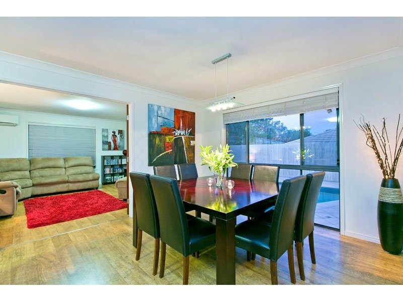 43 Aquila Street, Redland Bay QLD 4165