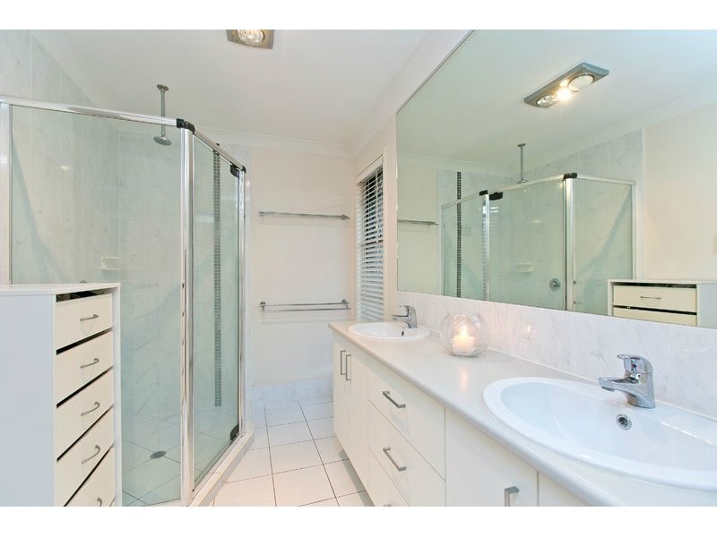 43 Aquila Street, Redland Bay QLD 4165
