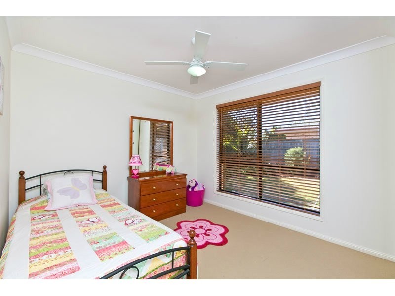 11 Burkett Crescent, Victoria Point QLD 4165