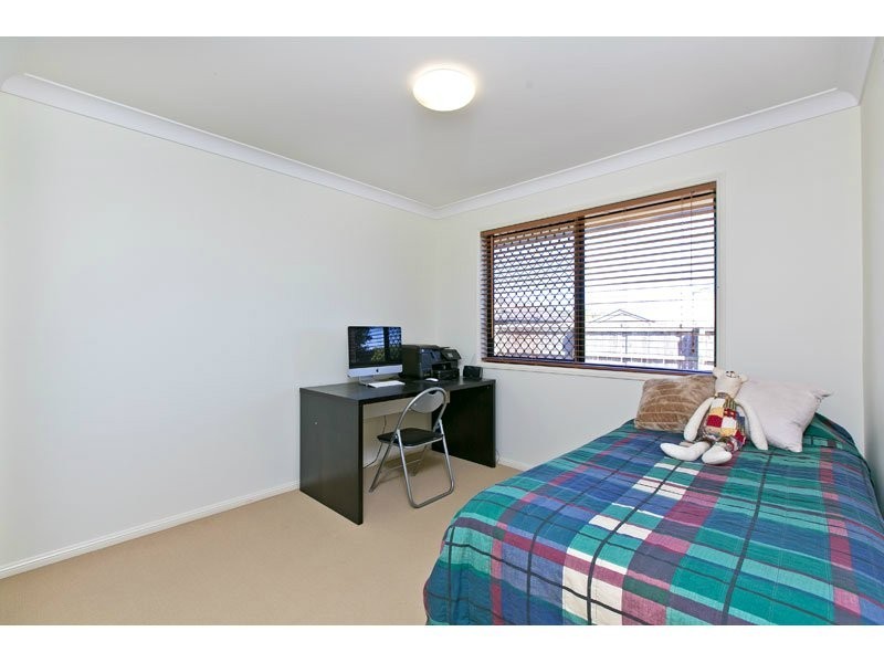 11 Burkett Crescent, Victoria Point QLD 4165