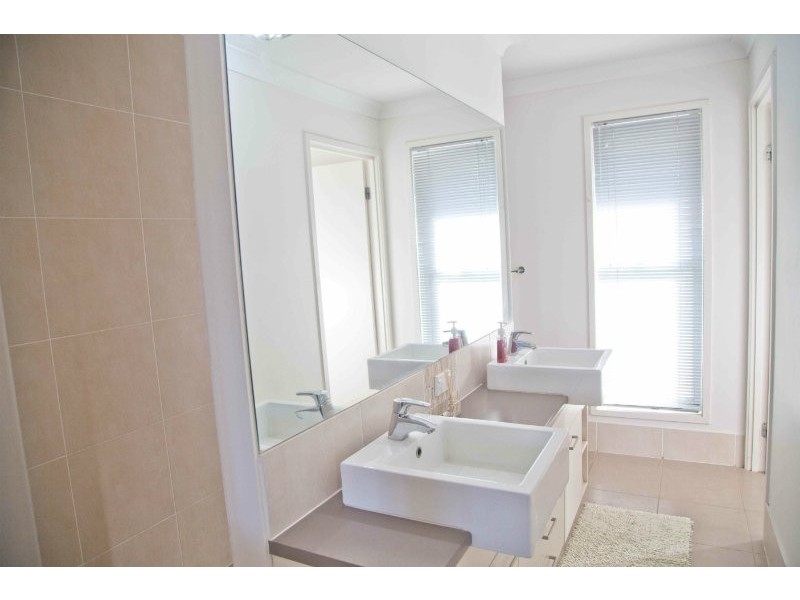 5 Pontiac Street, Thornlands QLD 4164