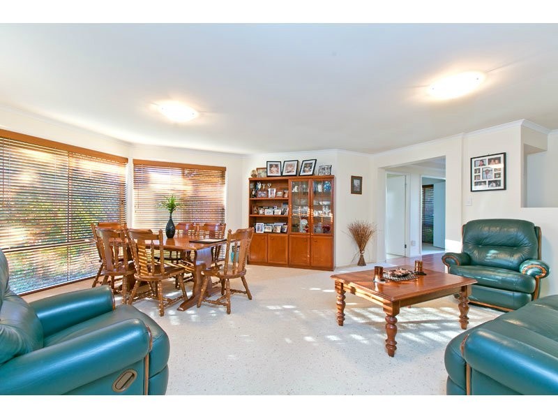 10 Larkspur Street, Redland Bay QLD 4165