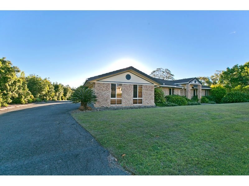 10 Larkspur Street, Redland Bay QLD 4165