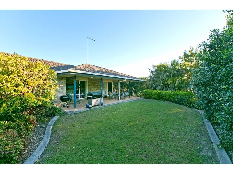 10 Larkspur Street, Redland Bay QLD 4165
