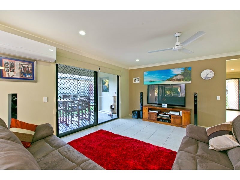 17 Scribbly Gum Place, Mount Cotton QLD 4165