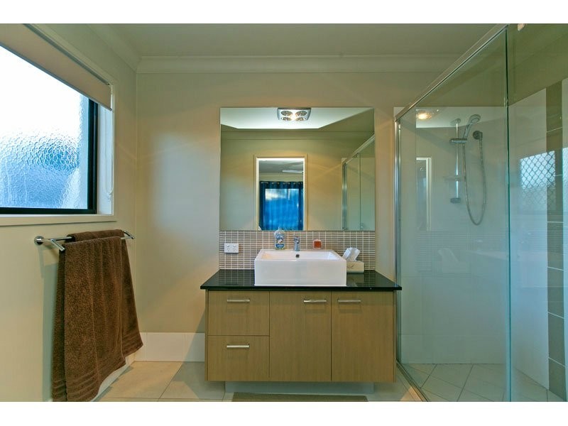 17 Scribbly Gum Place, Mount Cotton QLD 4165