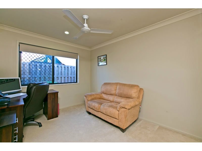 17 Scribbly Gum Place, Mount Cotton QLD 4165