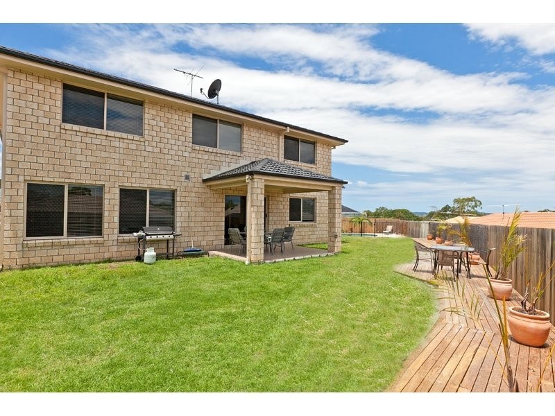 5 Aspen Place, Redland Bay QLD 4165