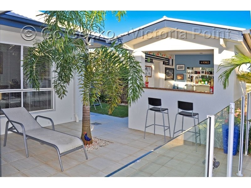 14 Bedarra Street, Redland Bay QLD 4165