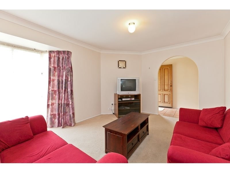 53 Muriel St, Redland Bay QLD 4165