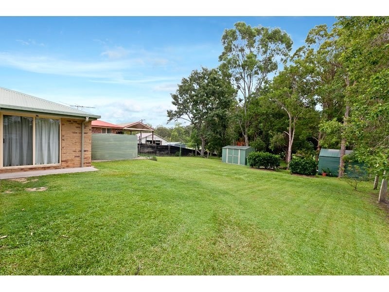 53 Muriel St, Redland Bay QLD 4165