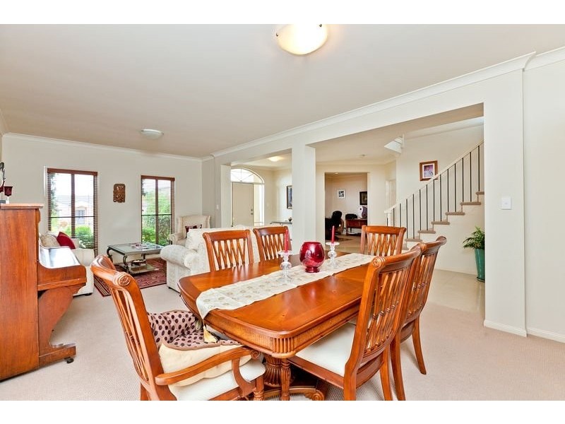 18 Keirnan Street, Redland Bay QLD 4165