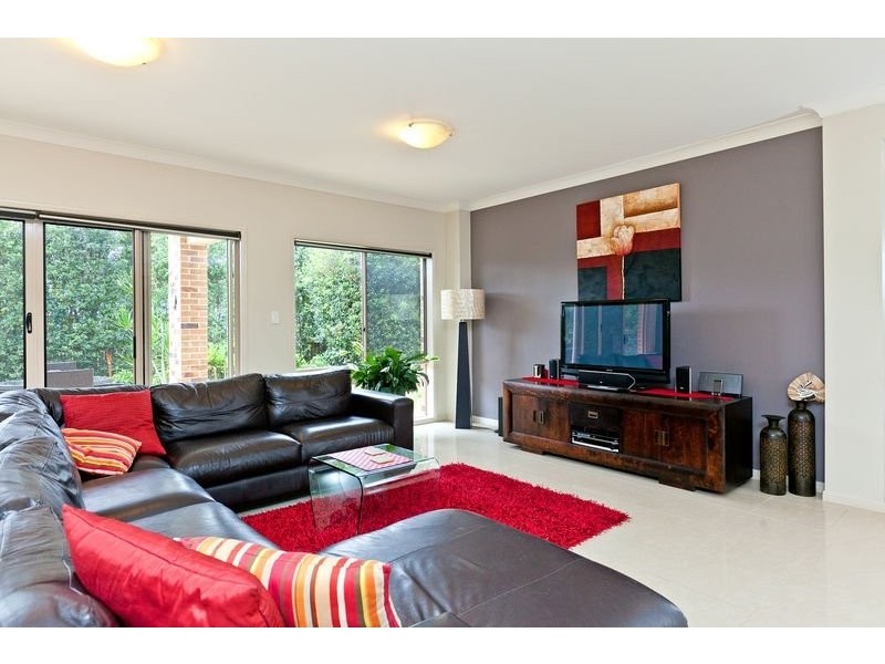 18 Keirnan Street, Redland Bay QLD 4165