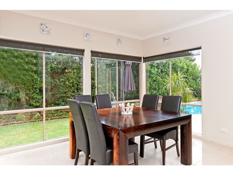 18 Keirnan Street, Redland Bay QLD 4165