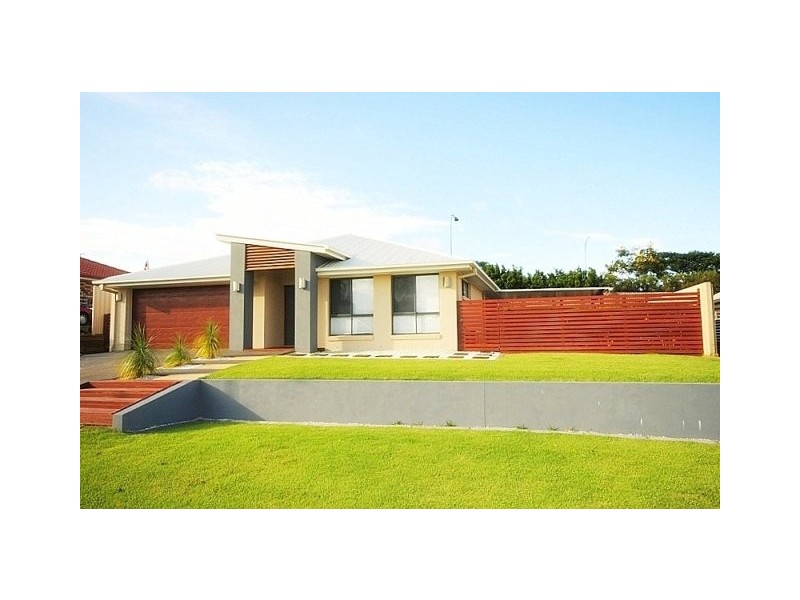 43 Aquila Street, Redland Bay QLD 4165