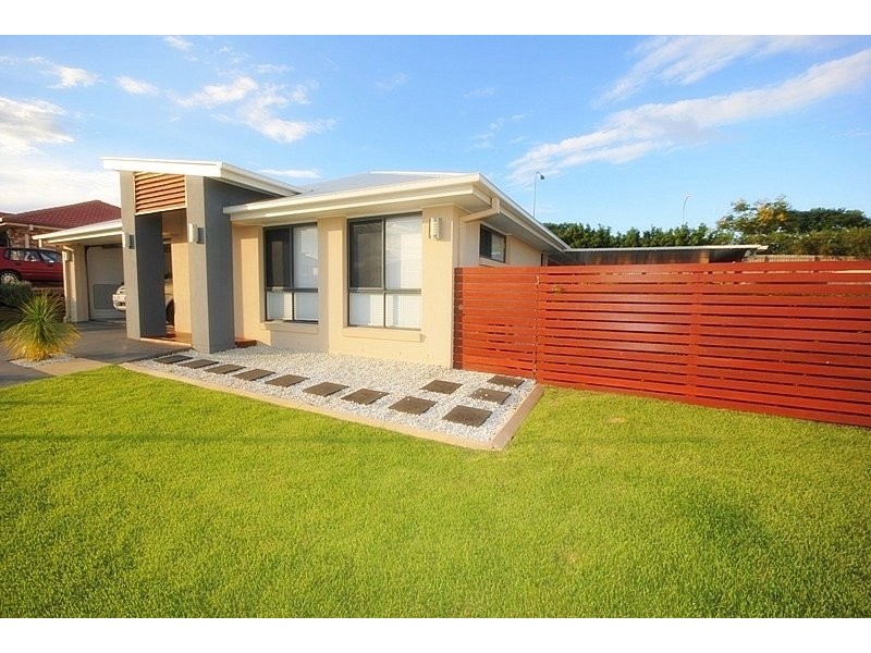 43 Aquila Street, Redland Bay QLD 4165
